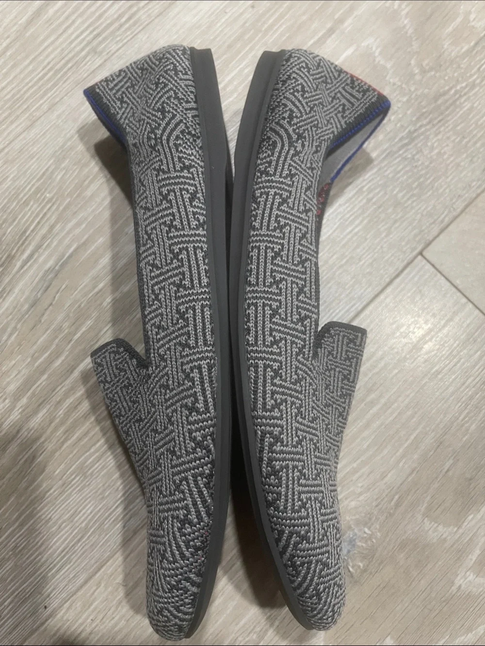 Rothy's size 9 Grid gray charcoal woman's Loafers